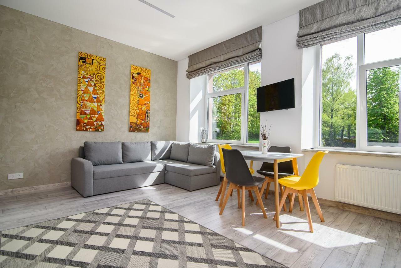 Family Apartments 2 Вилнюс Екстериор снимка